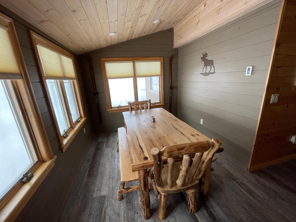 Hotel Adirondack Lake Cabins Indian Lake Exterior foto