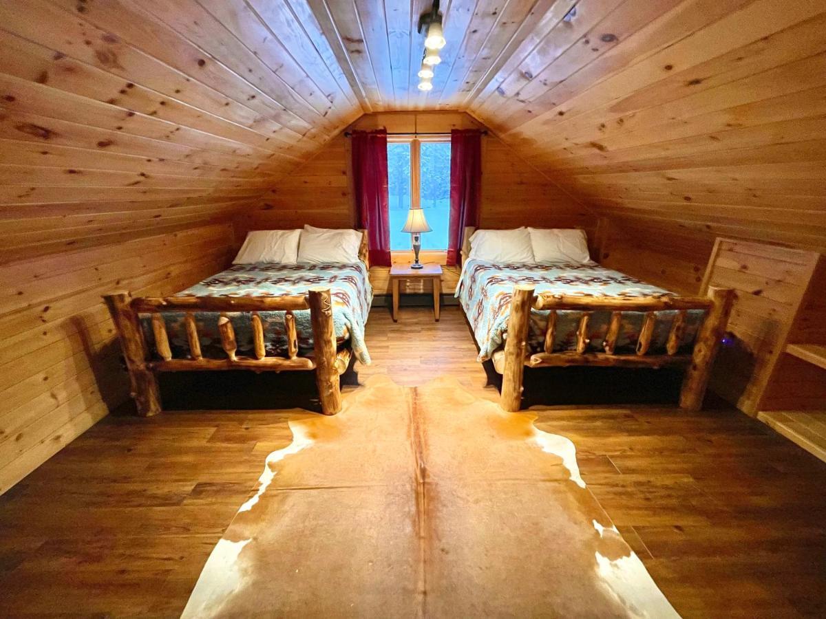 Hotel Adirondack Lake Cabins Indian Lake Exterior foto